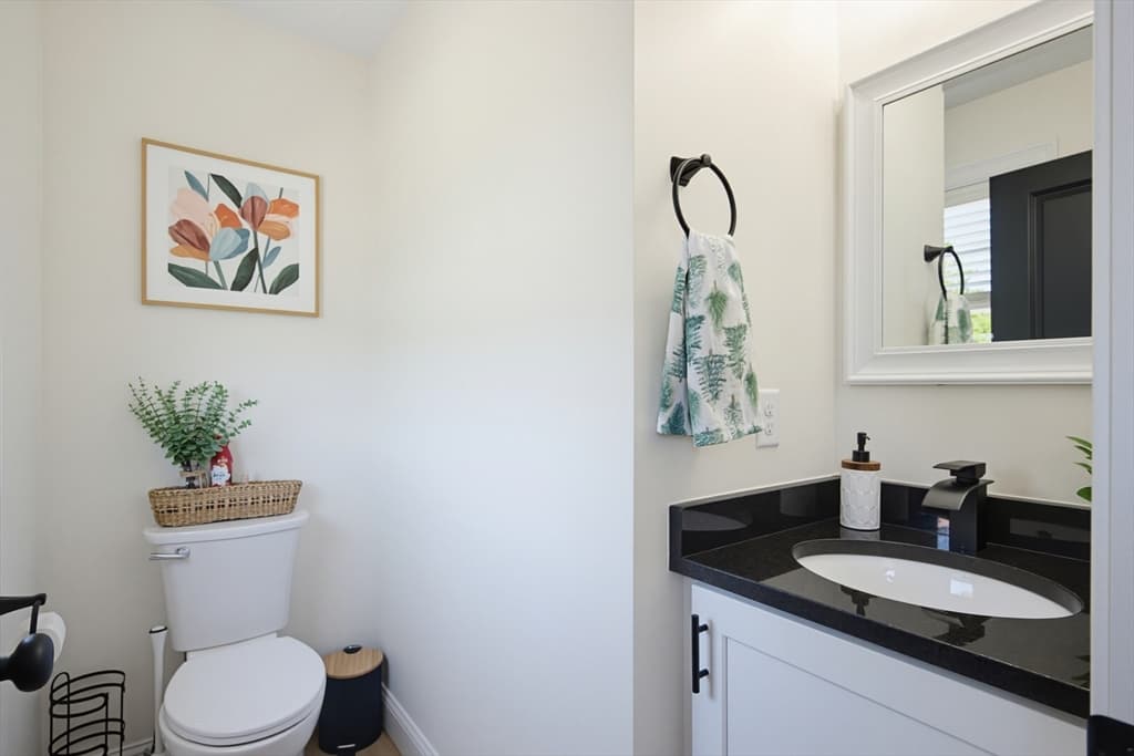 1479 Main St, Acushnet MA 02743 photo 21