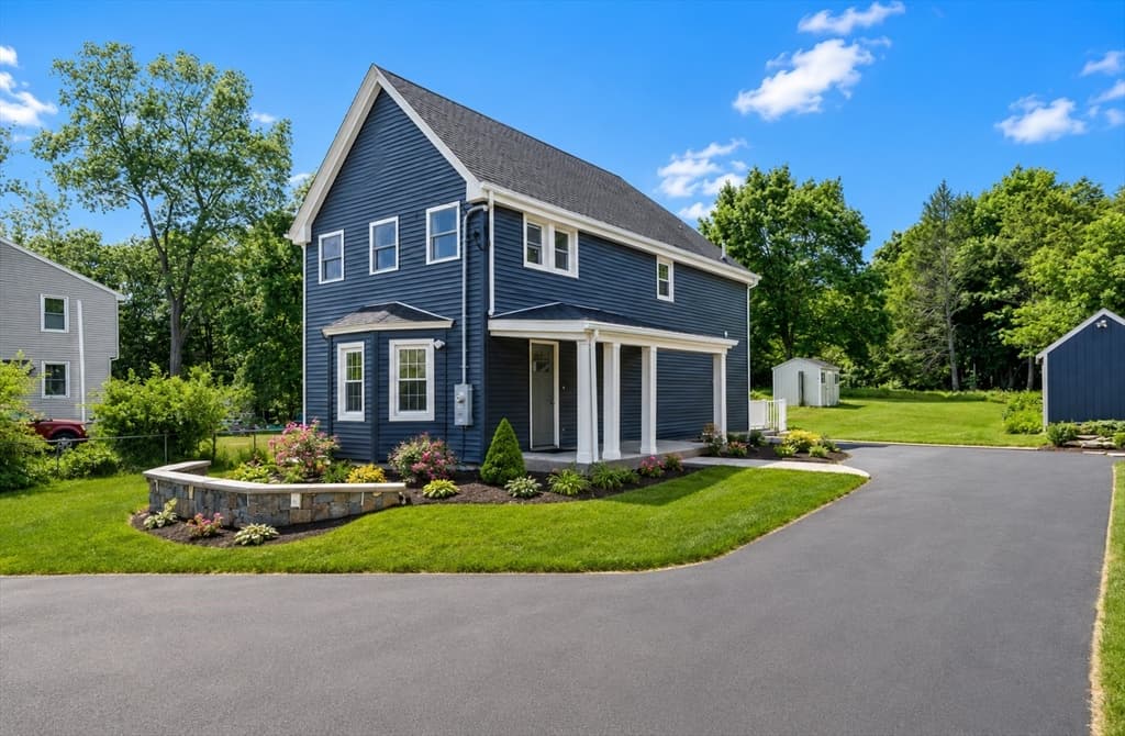 1355 Central St, Stoughton MA 02072