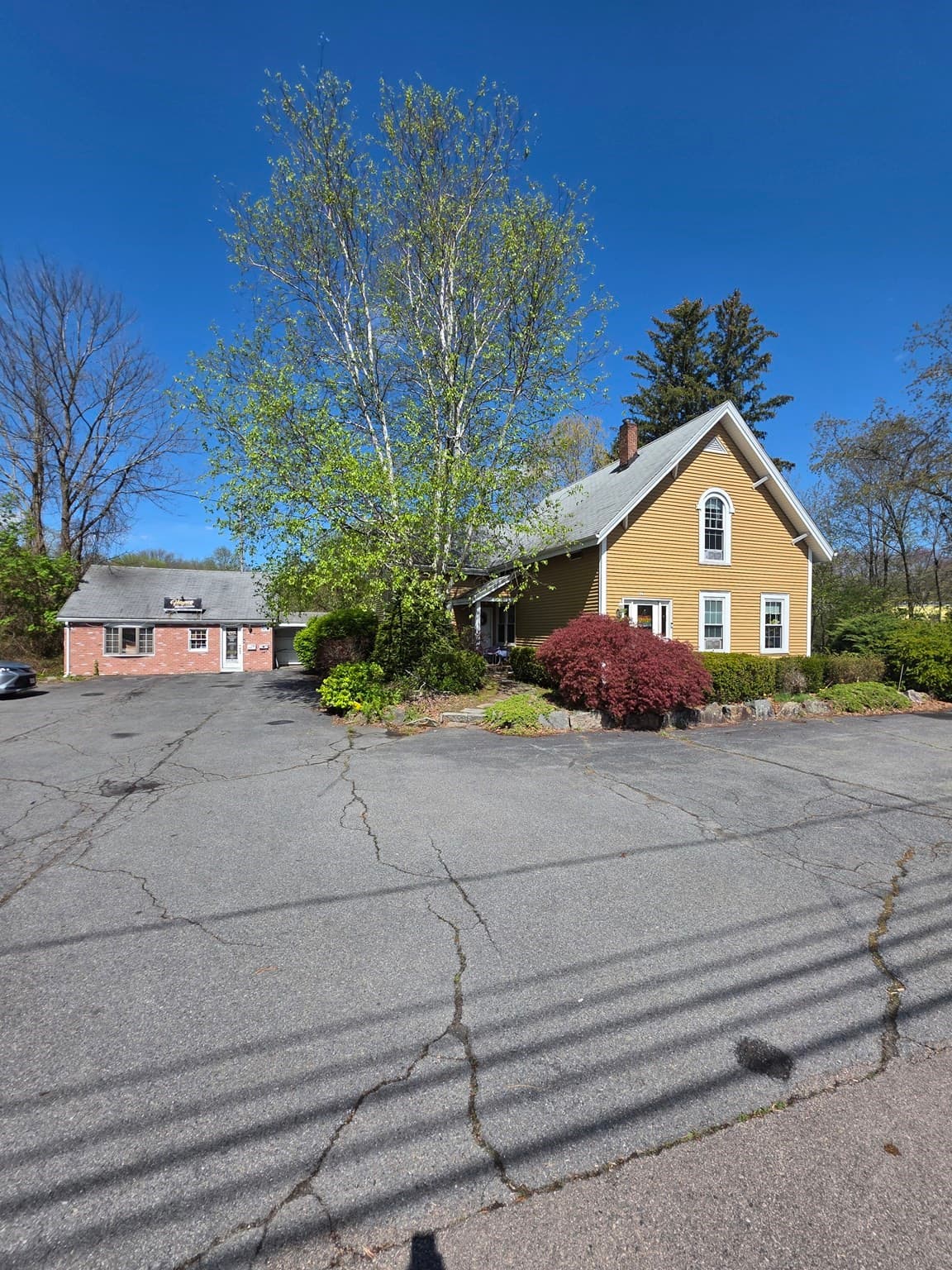 2 Family - 2 Units Side by Side at 625 Bedford St, East Bridgewater MA 02333, East Bridgewater, photo 8 of 12