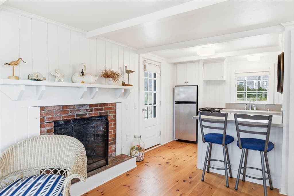Condominium at 203 N Shore Blvd # H, Sandwich MA 02537, Sandwich, photo 10 of 18