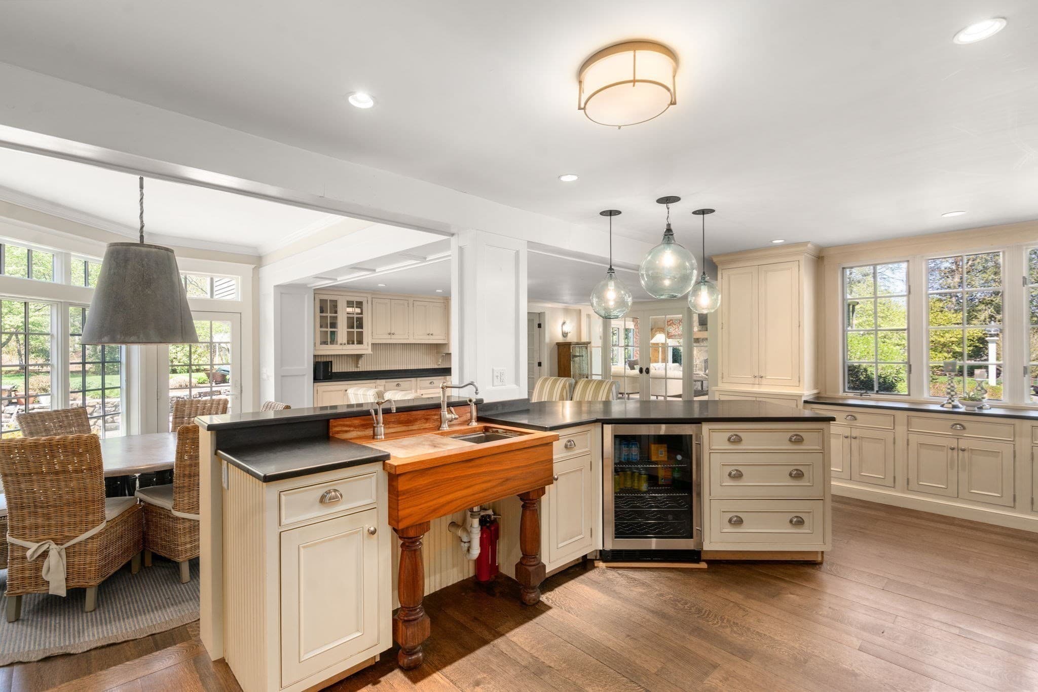 Single Family Residence at 845 North St, Walpole MA 02081, Walpole, photo 6 of 42
