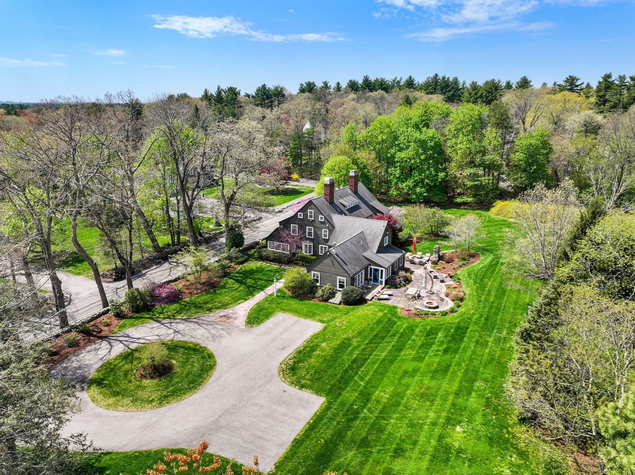 845 North St, Walpole MA 02081