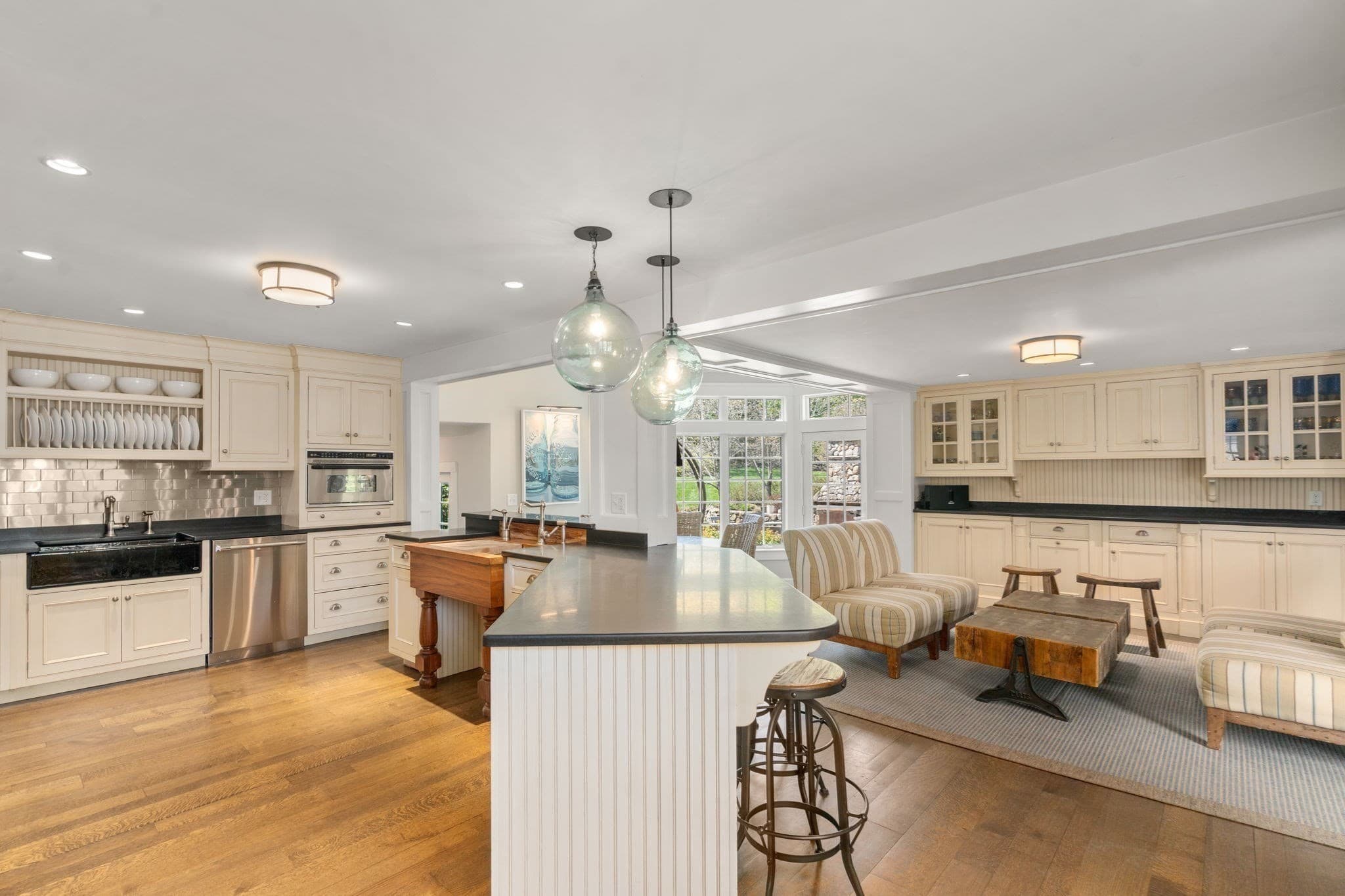 Single Family Residence at 845 North St, Walpole MA 02081, Walpole, photo 4 of 42