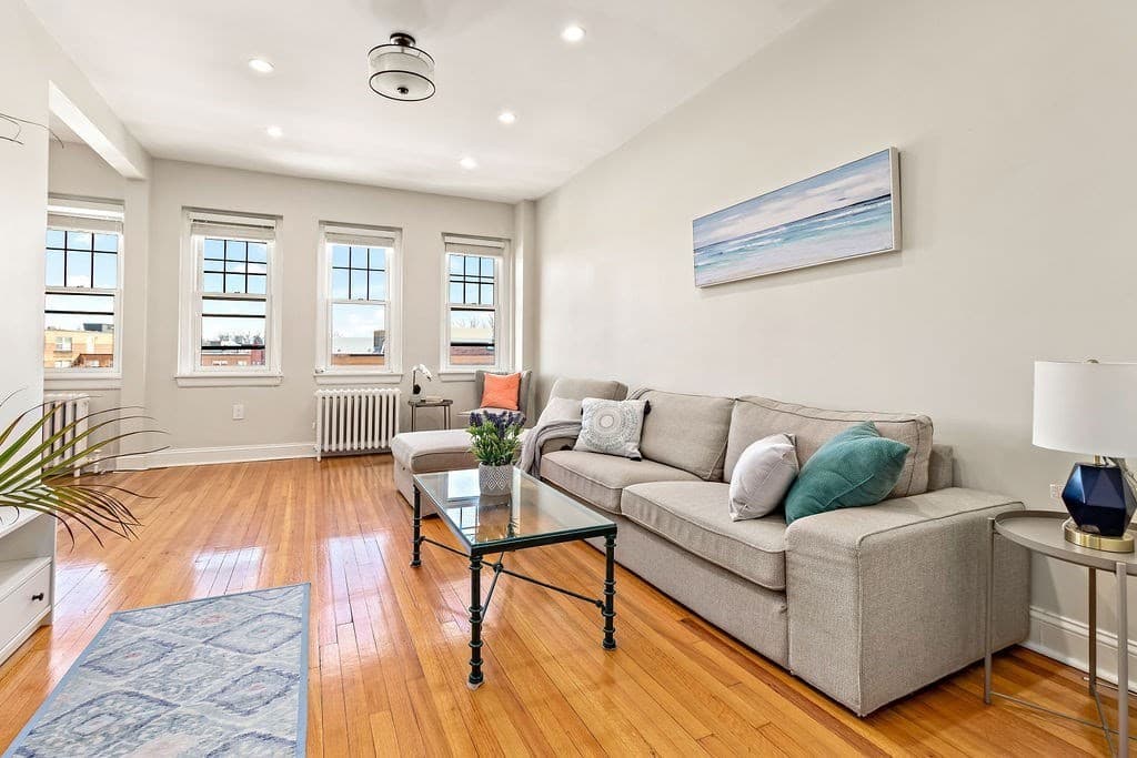 8 Chiswick Rd # 31, Boston MA 02135