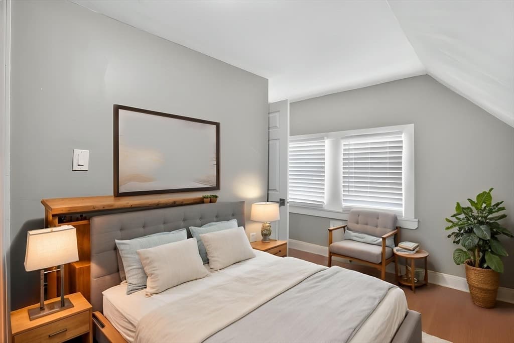 Single Family Residence at 21 Montrose St, Boston MA 02119, photo 17 of 32