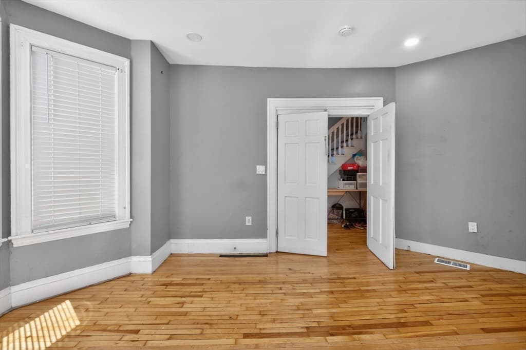 Single Family Residence at 21 Montrose St, Boston MA 02119, photo 21 of 32