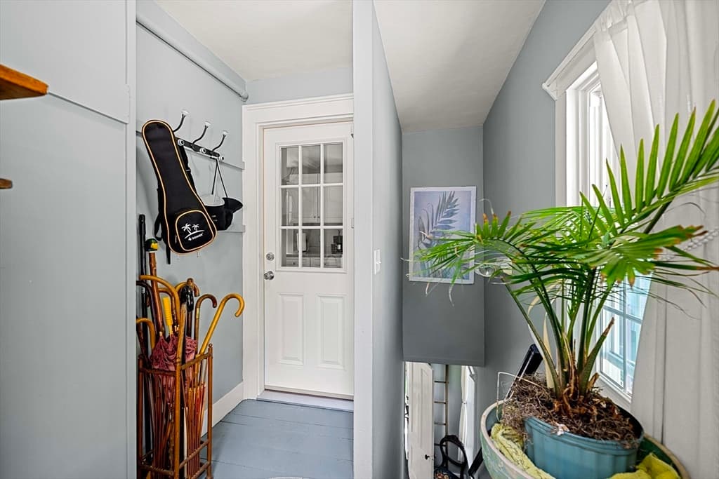 376 Main St # 4, Amesbury MA 01913 photo 14
