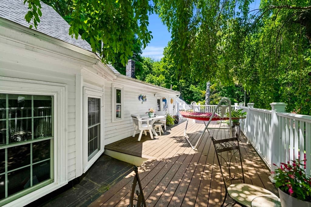 376 Main St # 4, Amesbury MA 01913 photo 11