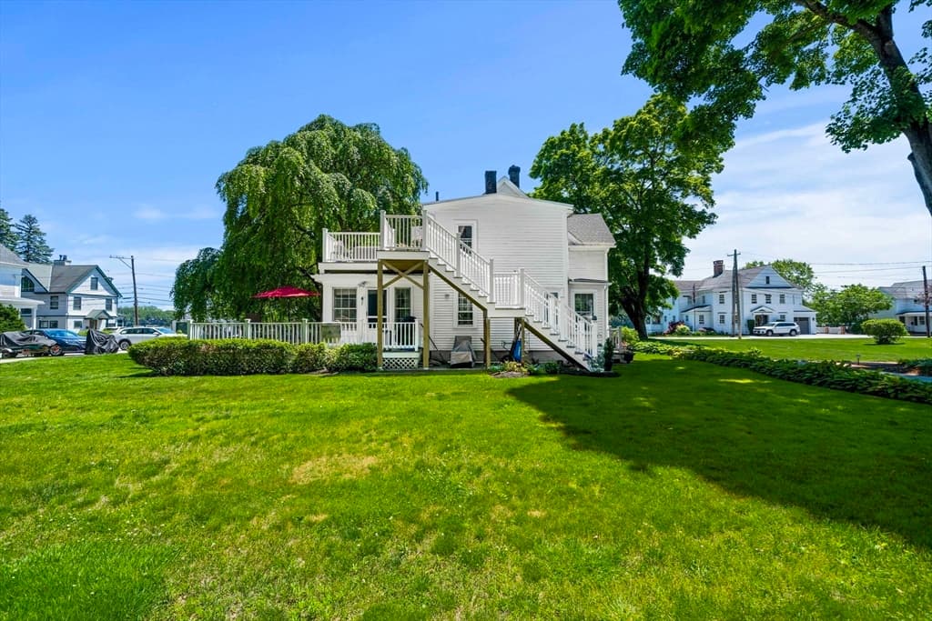 376 Main St # 4, Amesbury MA 01913 photo 8