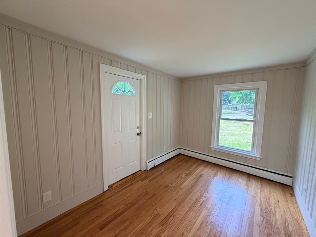 103 Brook St, Clinton MA 01510 photo 6