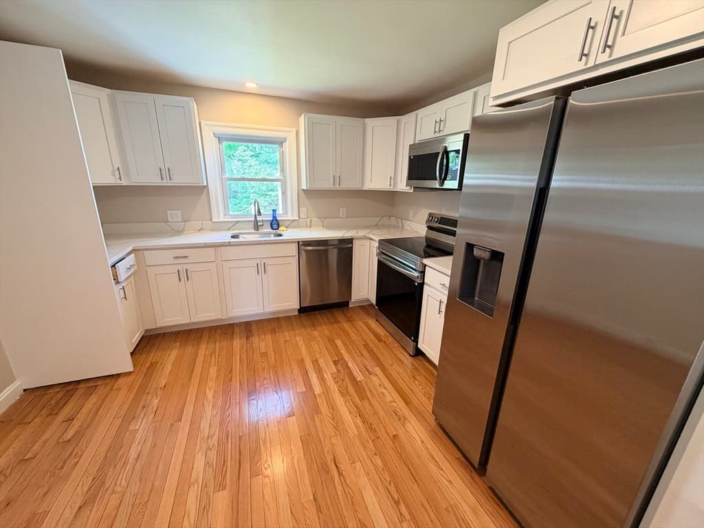 103 Brook St, Clinton MA 01510 photo 9