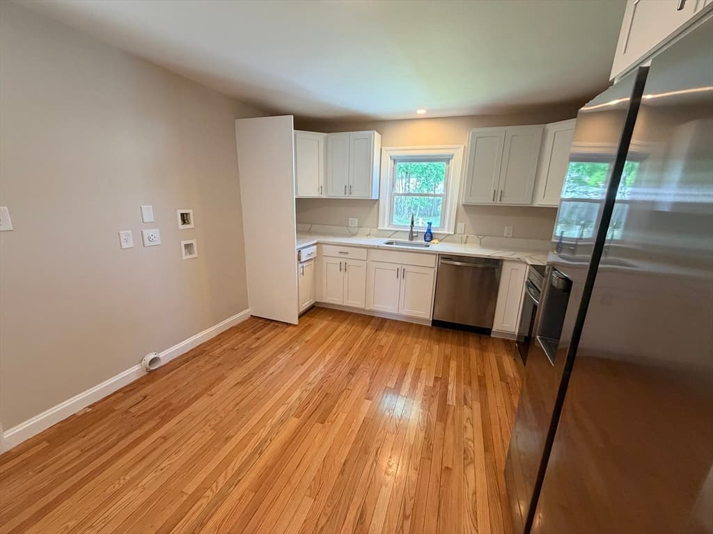 103 Brook St, Clinton MA 01510 photo 8