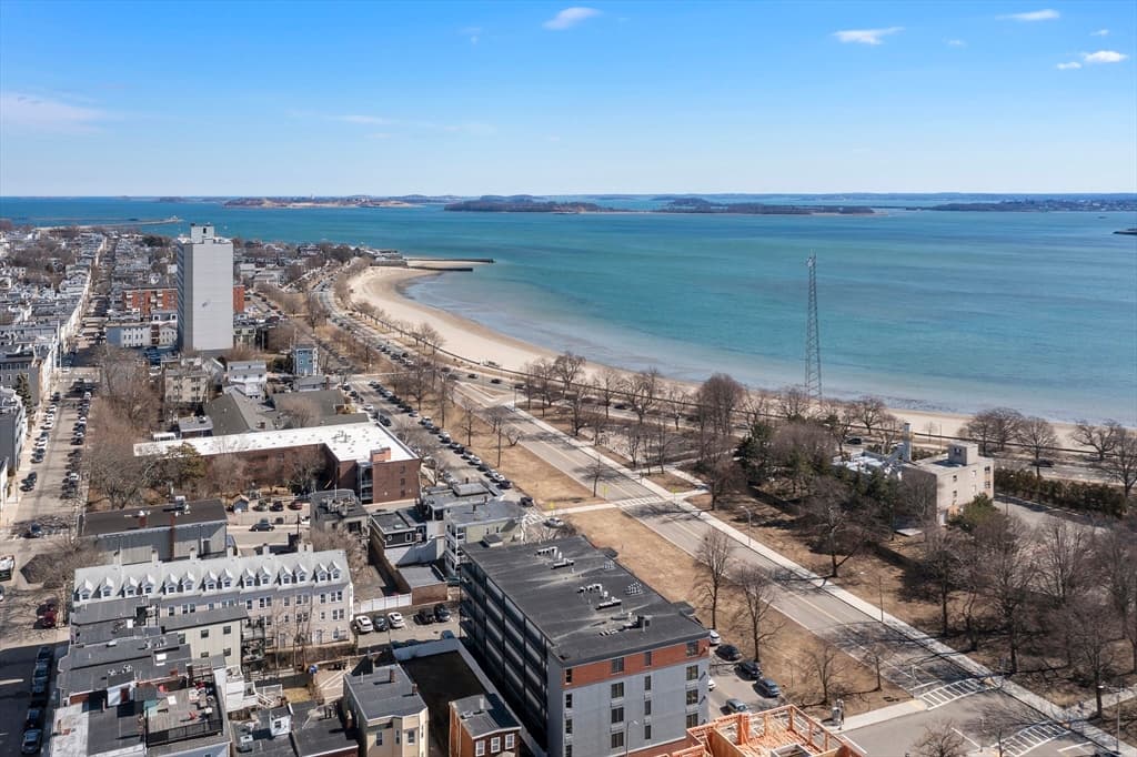 Condominium at 1306 Columbia Rd # C, Boston MA 02127, photo 20 of 22