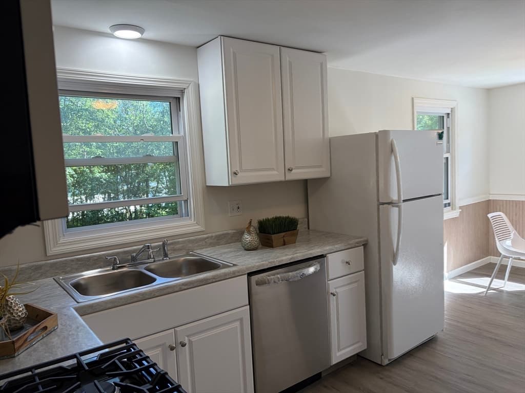 37 Sheldon St # 2, Billerica MA 01862 photo 13