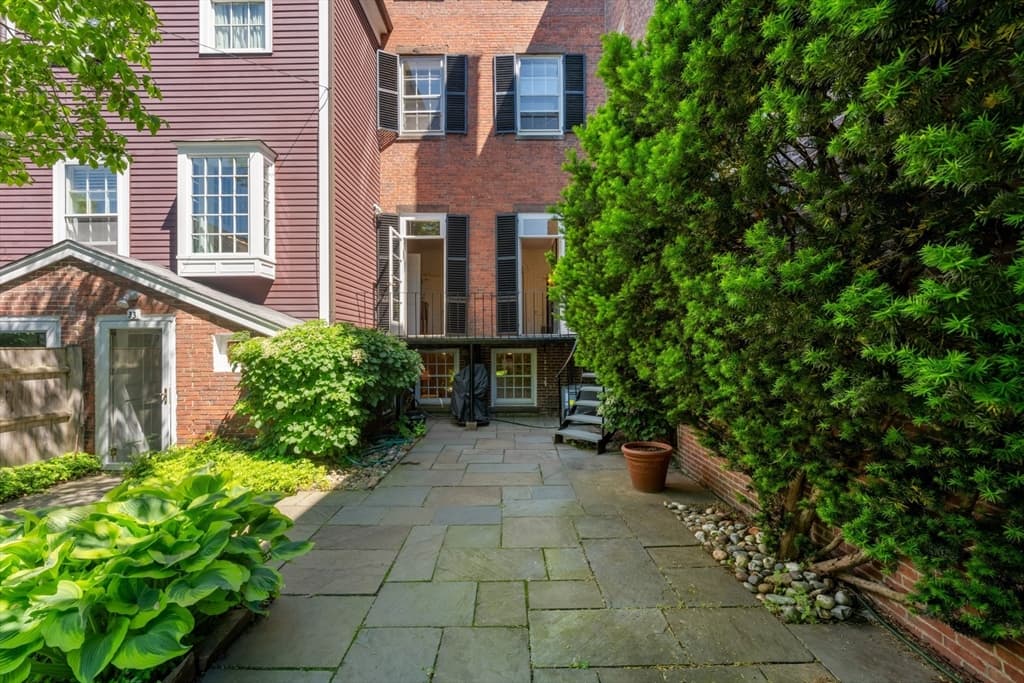 33 Chestnut St, Salem MA 01970 photo 37