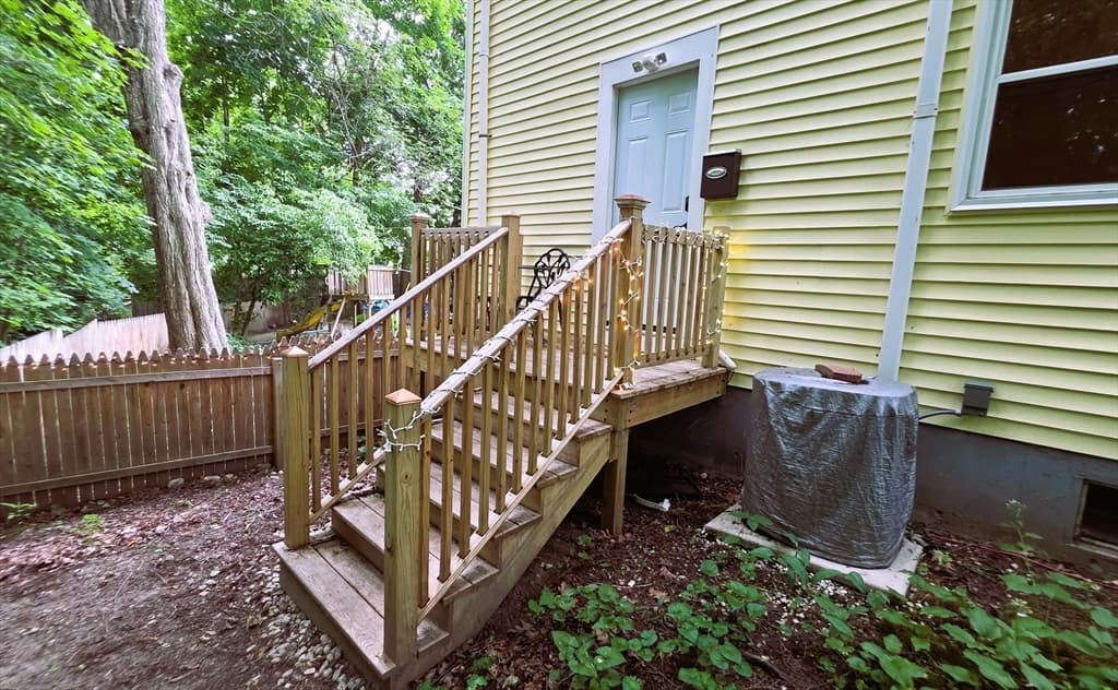 Single Family Residence at 203 Lakeview Ave, Tyngsborough MA 01879, Tyngsborough, photo 24 of 38