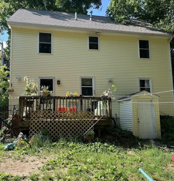Single Family Residence at 203 Lakeview Ave, Tyngsborough MA 01879, Tyngsborough, photo 30 of 38