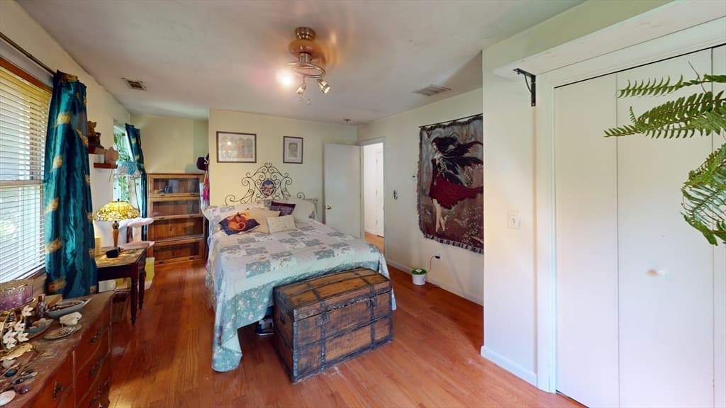 Single Family Residence at 203 Lakeview Ave, Tyngsborough MA 01879, Tyngsborough, photo 14 of 38