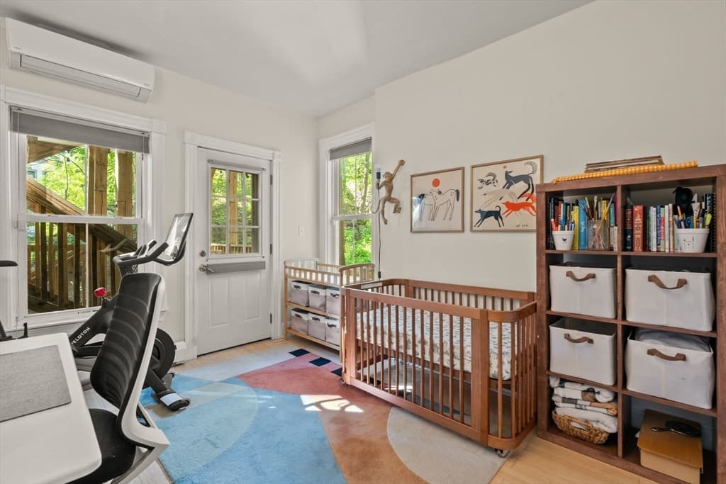 Condominium at 281 Chestnut Ave # 1, Boston MA 02130, photo 19 of 35