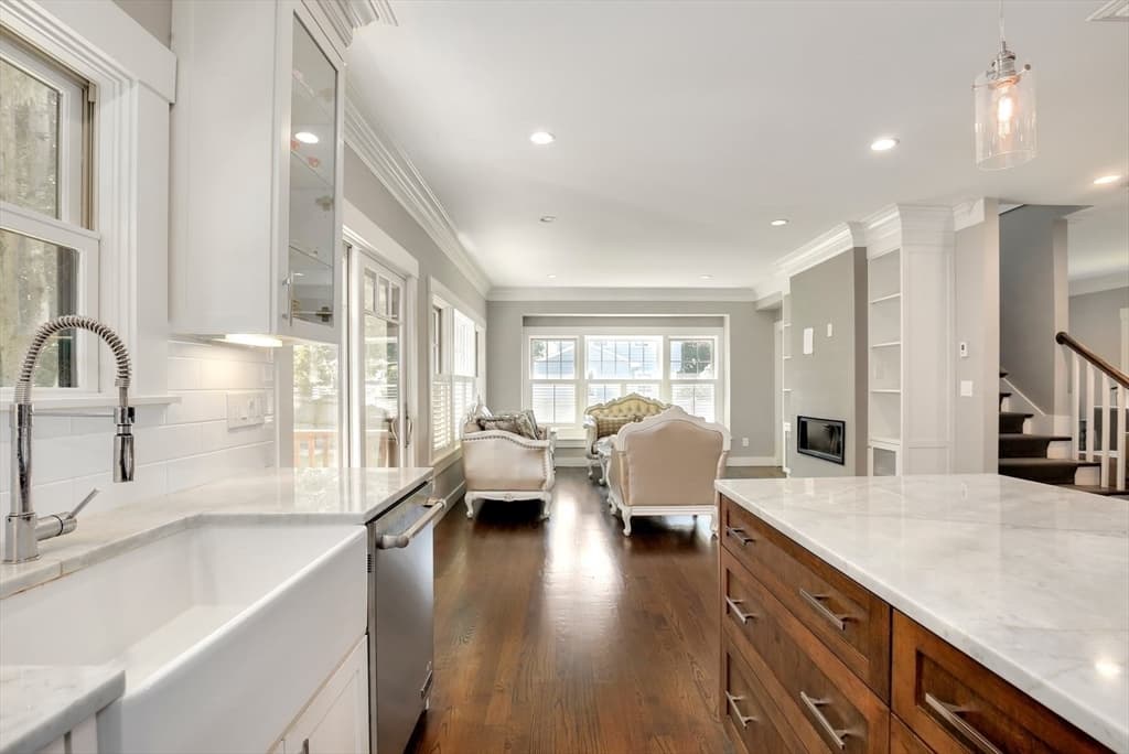 7 Park St, Lexington MA 02421 photo 8