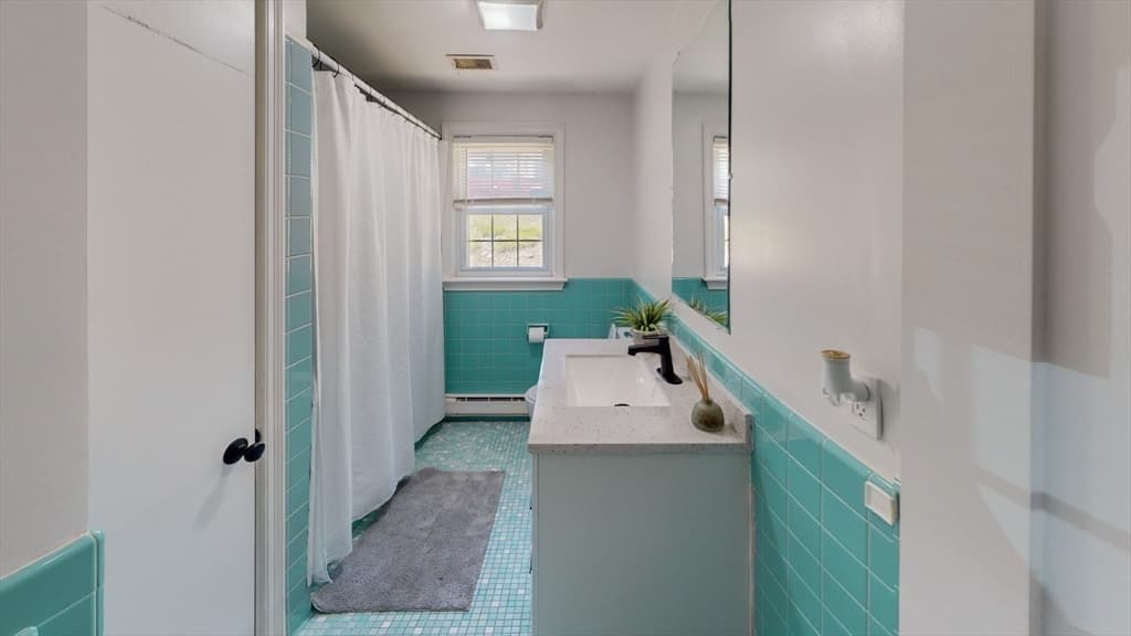 Single Family Residence at 11 Lansing Rd, Lynn MA 01904, photo 13 of 29