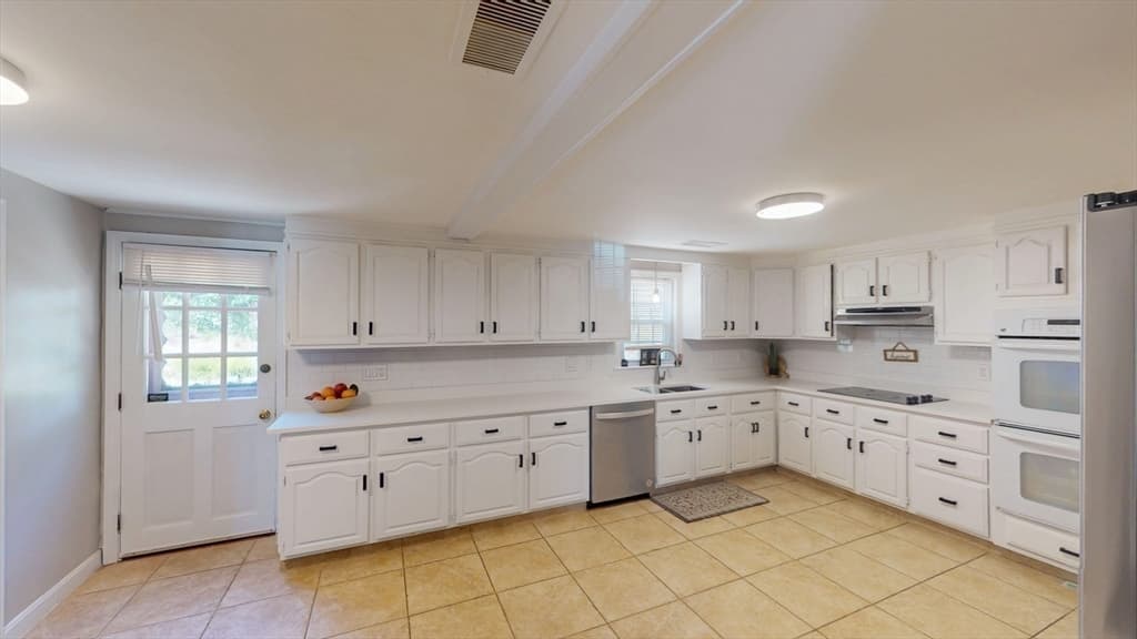Single Family Residence at 11 Lansing Rd, Lynn MA 01904, photo 7 of 29
