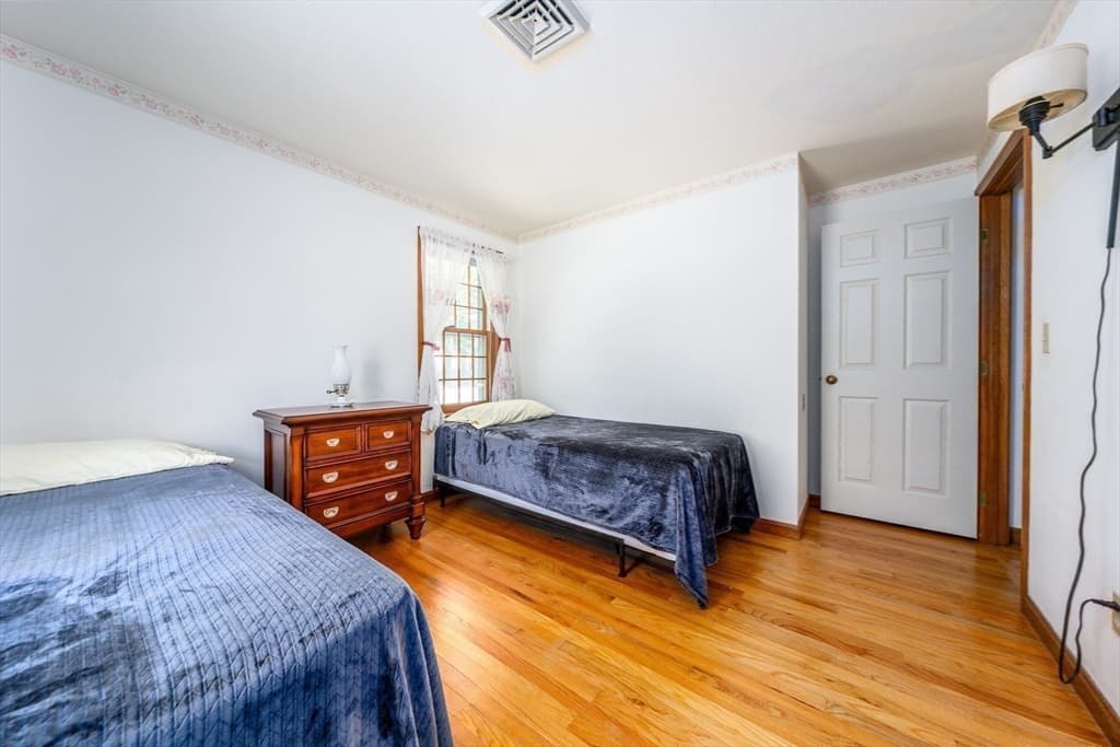 18 Goat Field Ln, Barnstable MA 02601 photo 17