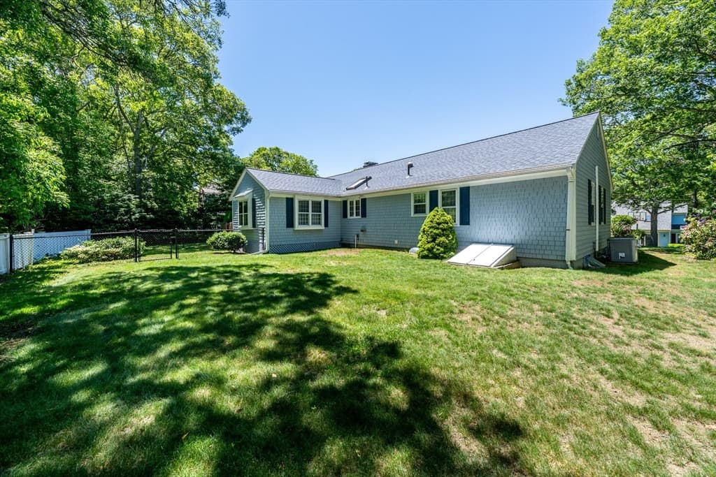 18 Goat Field Ln, Barnstable MA 02601 photo 28