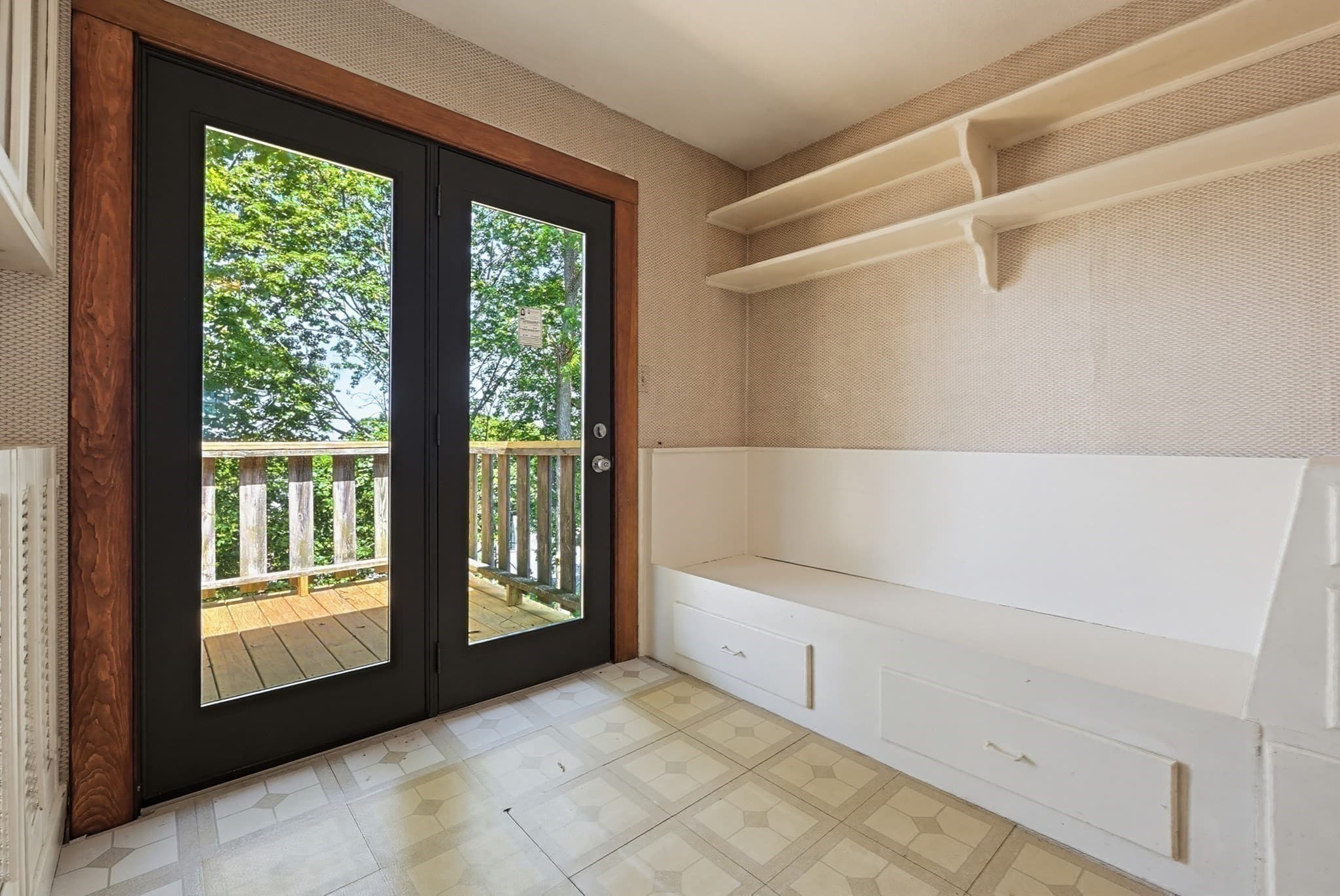 Multi Family at 620-622 Beech St, Boston MA 02131, Boston, photo 17 of 42