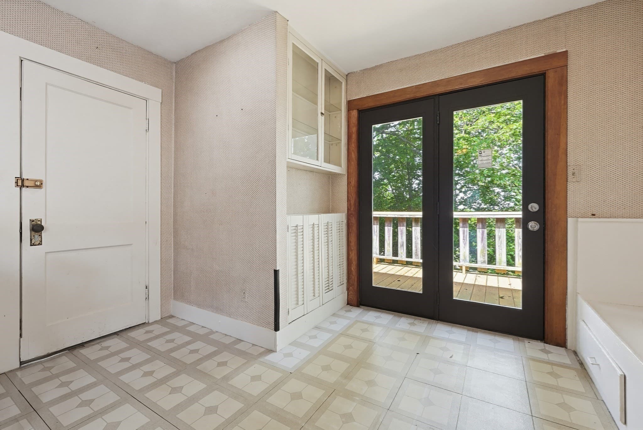 Multi Family at 620-622 Beech St, Boston MA 02131, Boston, photo 18 of 42
