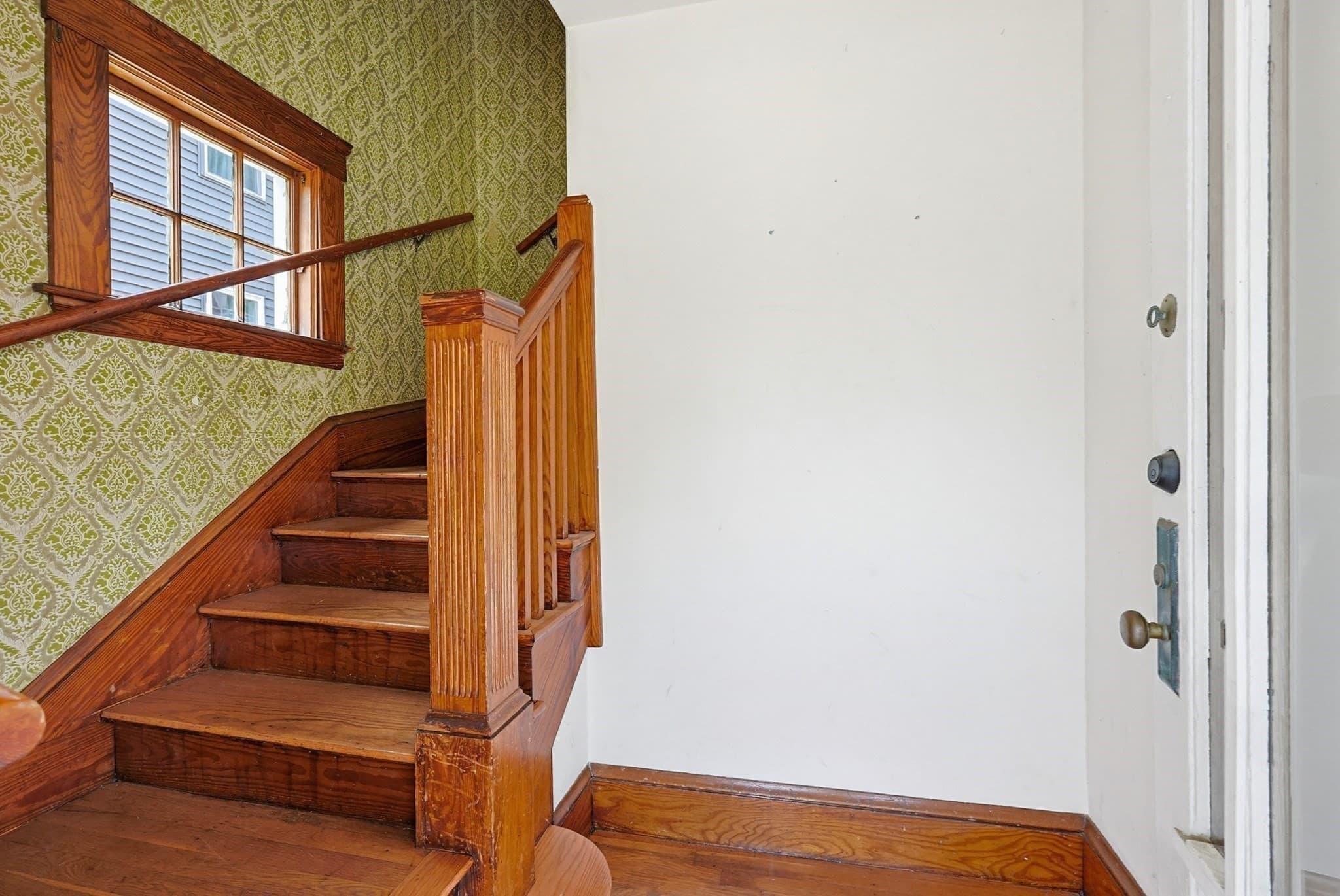 Multi Family at 620-622 Beech St, Boston MA 02131, Boston, photo 4 of 42