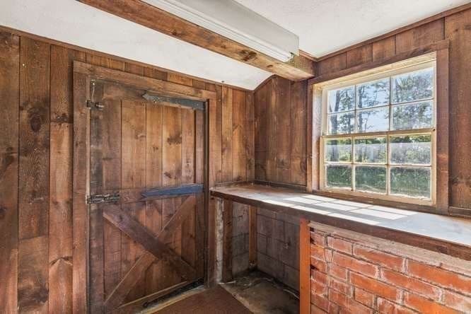 Single Family Residence at 84 Walnut St, Walpole MA 02081, photo 23 of 34