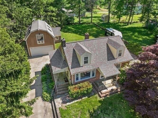 Single Family Residence at 84 Walnut St, Walpole MA 02081, photo 29 of 34