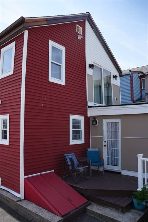 78 Elmwood St, Revere MA 02151 photo 5