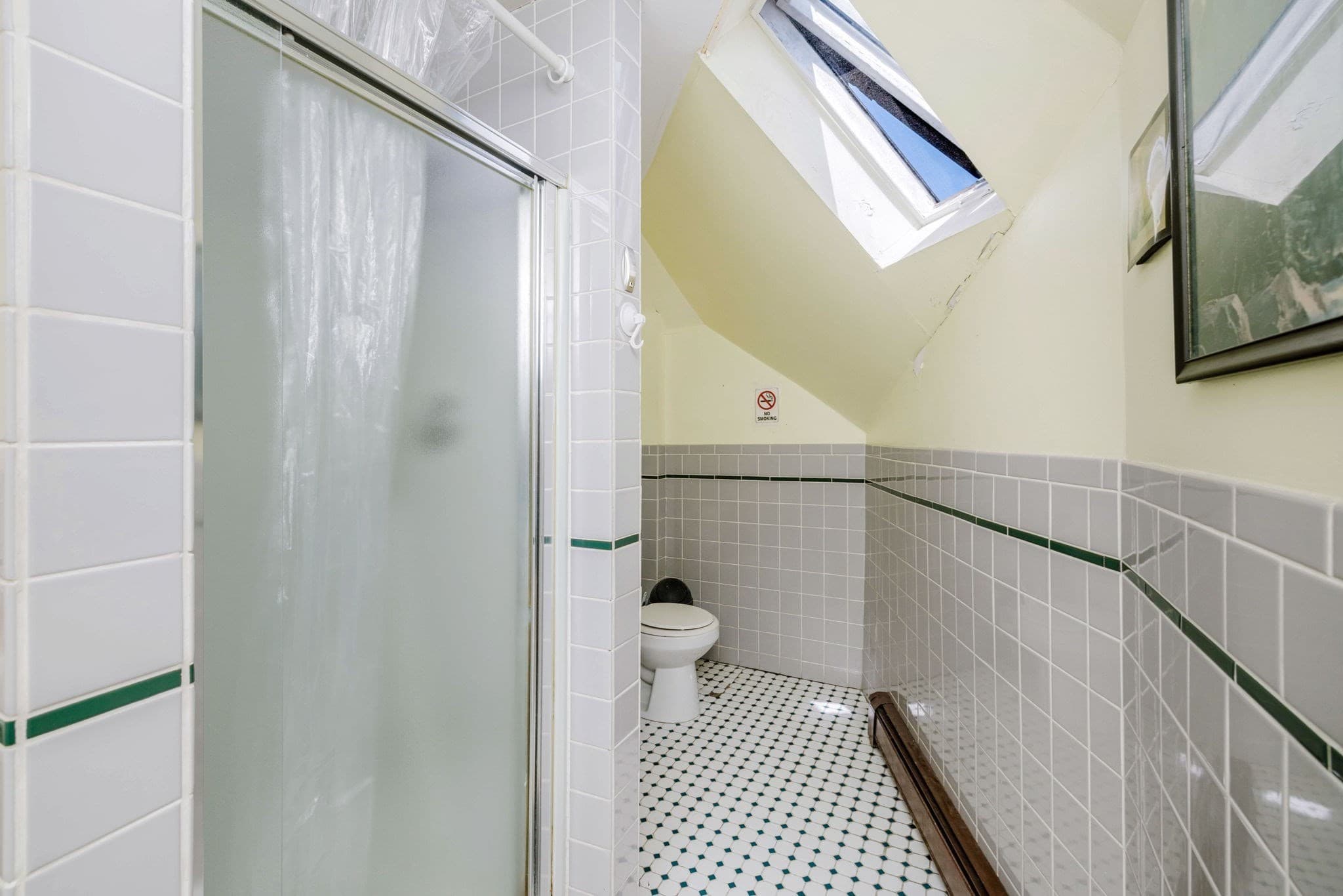 5+ Family - Rooming House at 517 South Main St, Fall River MA 02721, photo 29 of 34