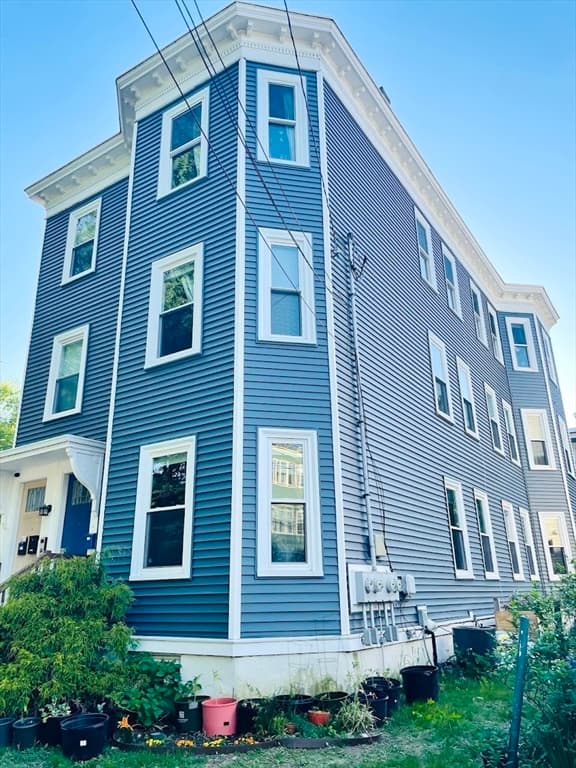 Condominium at 33 Plainfield # 2, Boston MA 02130, photo 21 of 22