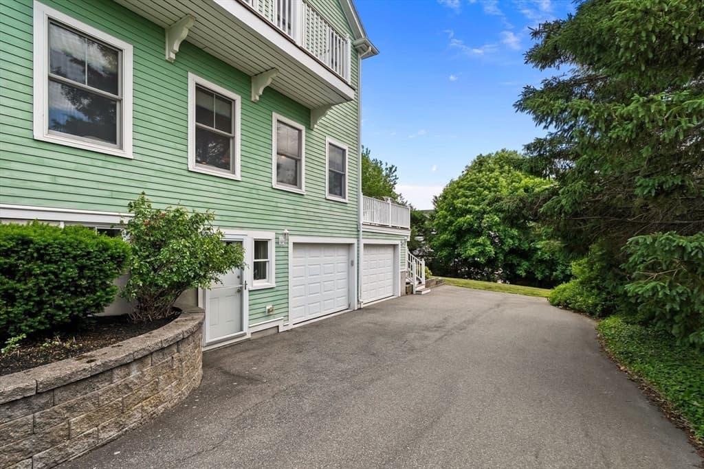 Single Family Residence at 43 Andrew Ave, Hull MA 02045, Hull, photo 33 of 38