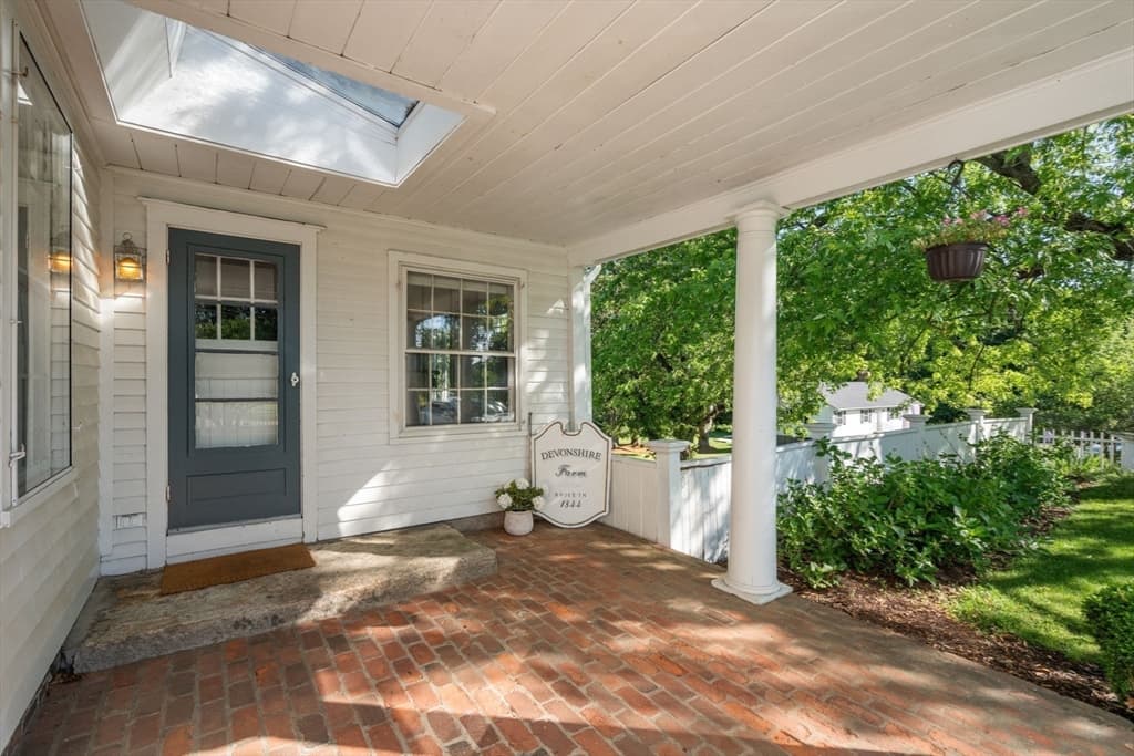 339 Boston Rd, Sutton MA 01590 photo 5
