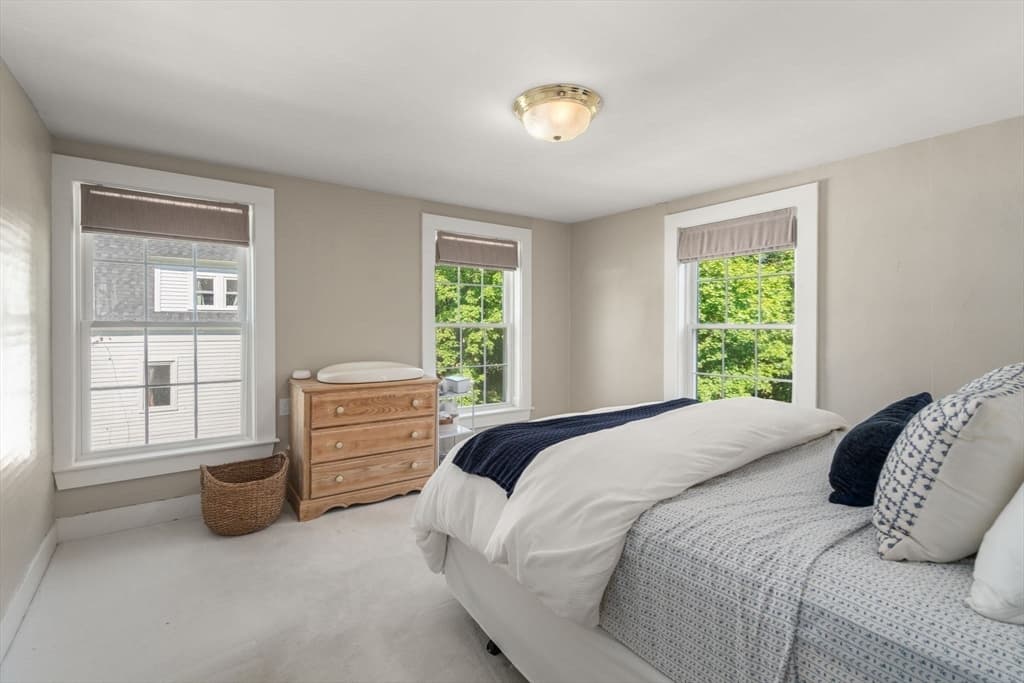 339 Boston Rd, Sutton MA 01590 photo 18
