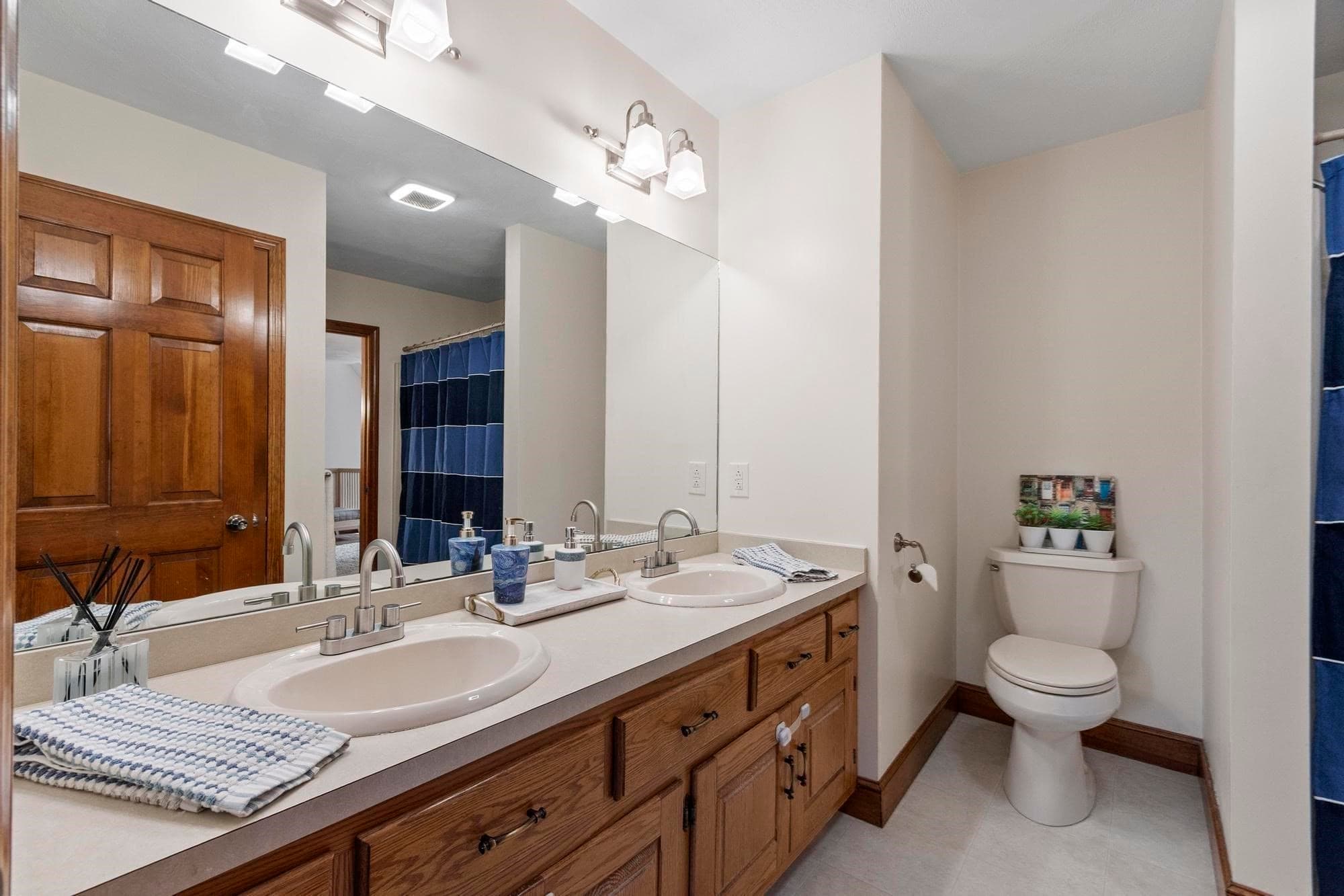 Single Family Residence at 20 Seten Circle, Andover MA 01810, photo 30 of 41
