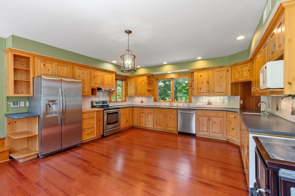 57 Old Mill Rd, Harvard MA 01451 photo 10