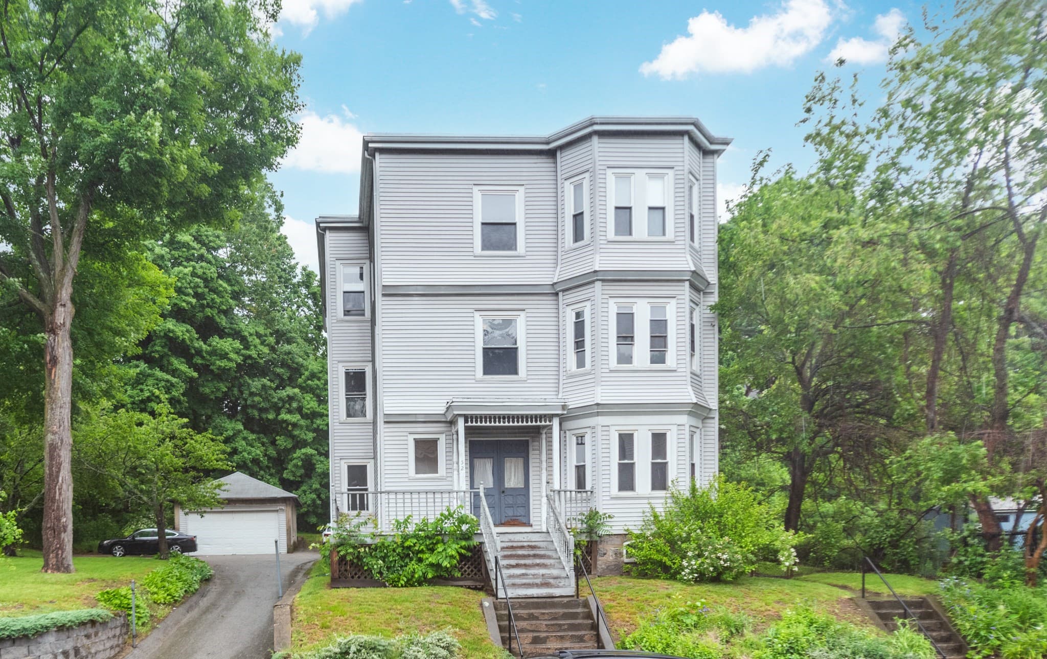 52 Paul Gore St, Boston MA 02130