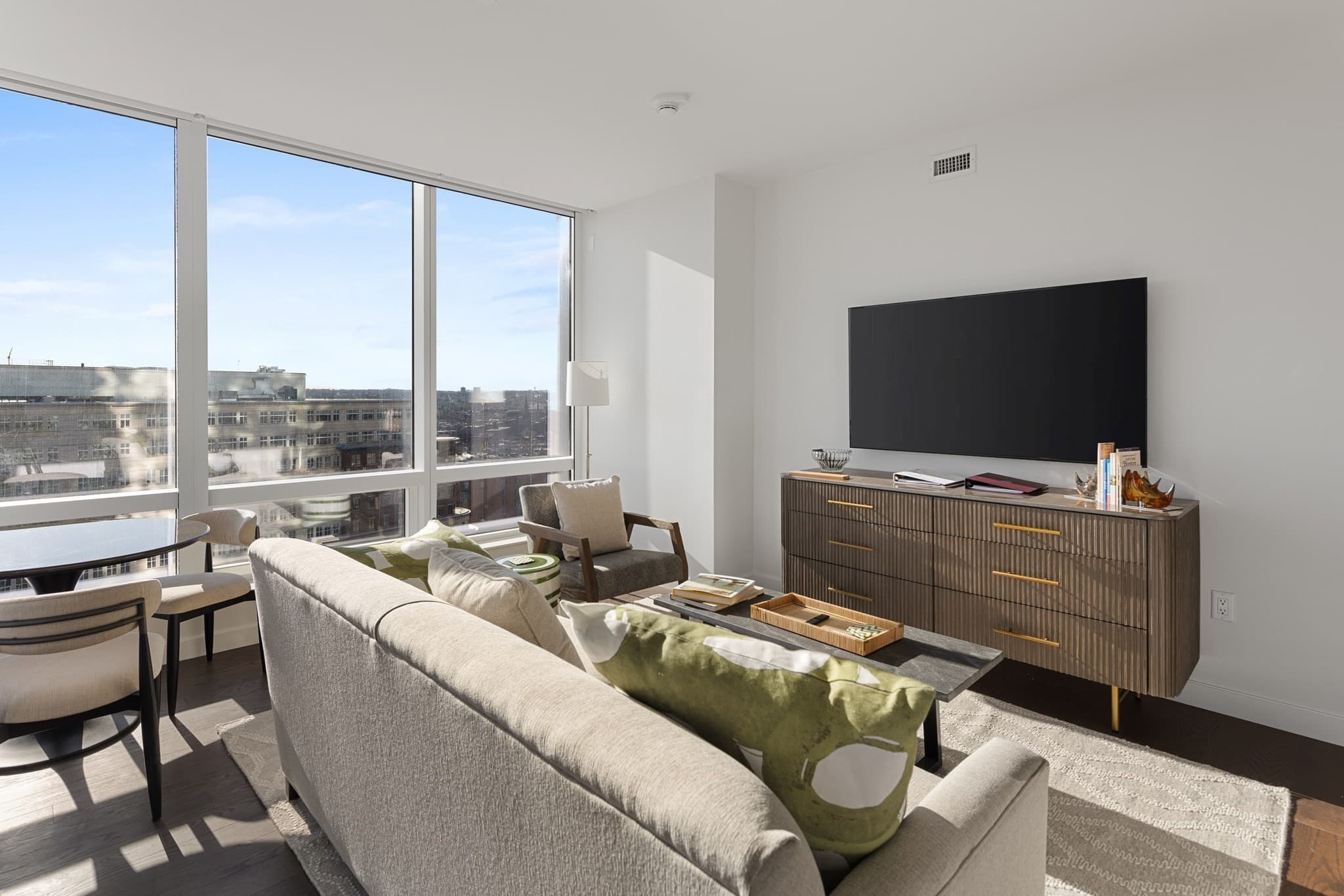 Condominium at 430 Stuart St # 1505, Boston MA 02116, Boston, photo 2 of 19