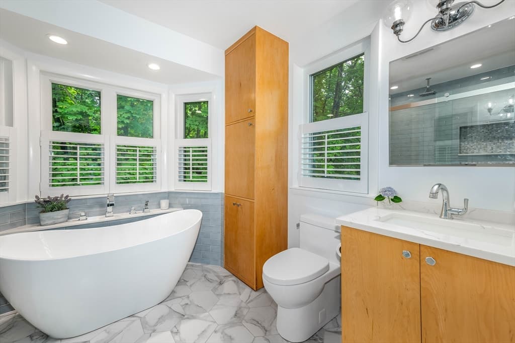Condominium at 36 Maple St # 36, Canton MA 02021, photo 21 of 41
