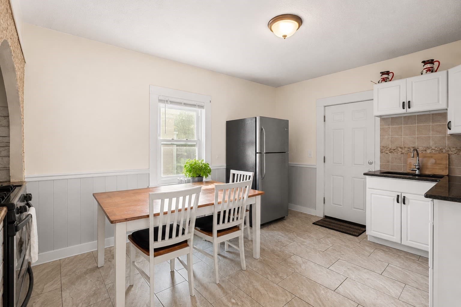 Multi Family at 969 Canterbury St, Boston MA 02131, Boston, photo 22 of 31