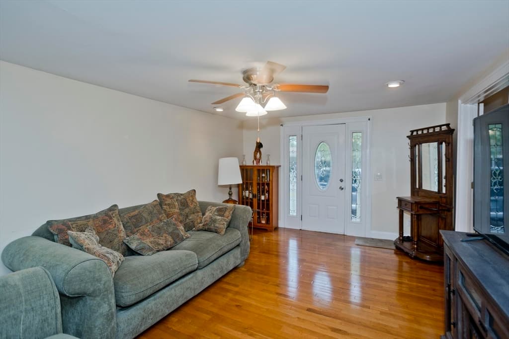 91 Spikenard Cir, Springfield MA 01129 photo 19
