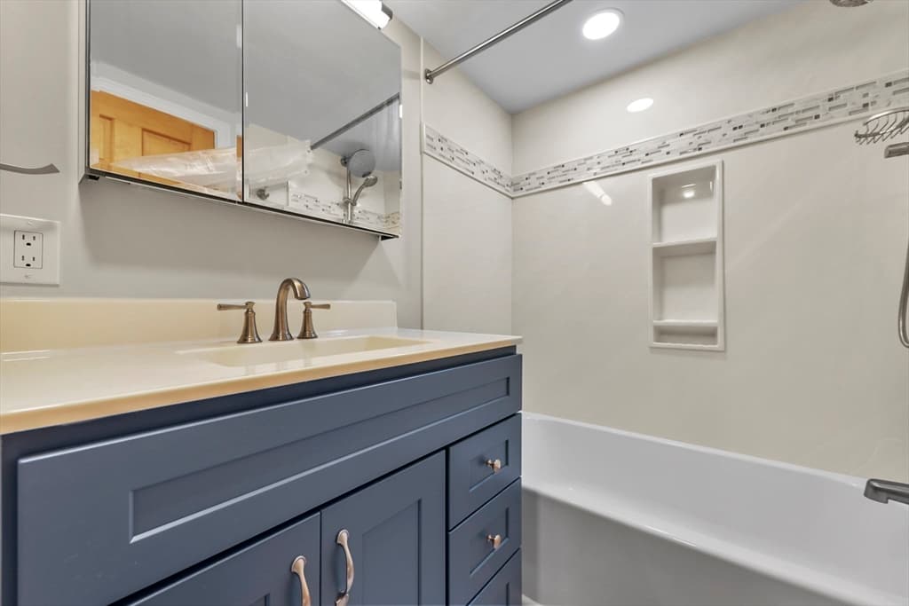 251 Trailside Way # 251, Ashland MA 01721 photo 20