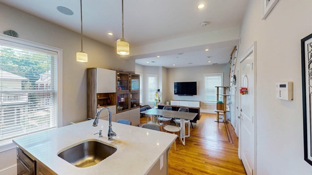 Condominium at 47 Harvest St # 3, Boston MA 02125, photo 2 of 32
