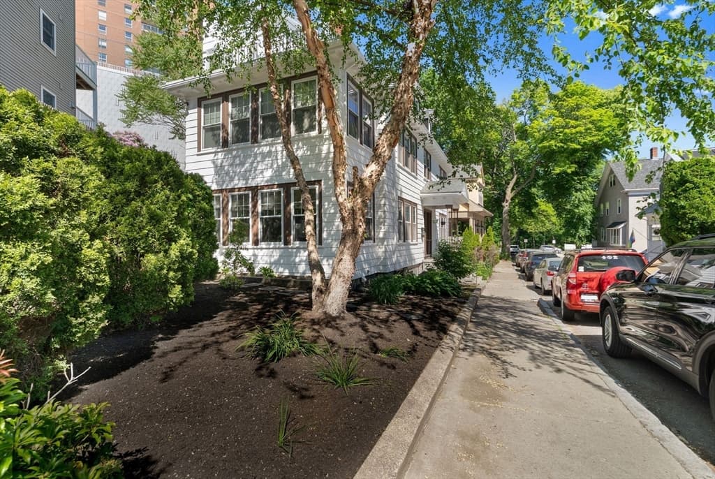 Multi Family at 9 Parkwood Ter, Boston MA 02130, photo 2 of 36