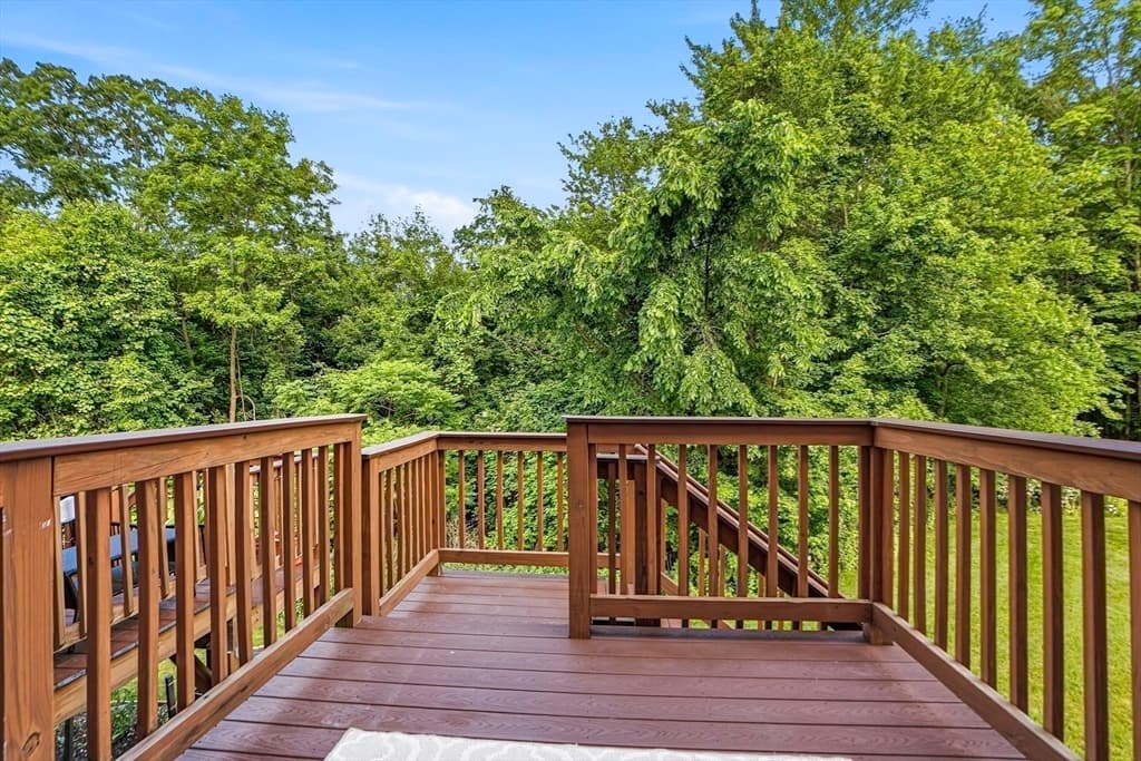 Condominium at 69 Spruce St # 69, Hopkinton MA 01748, photo 24 of 40